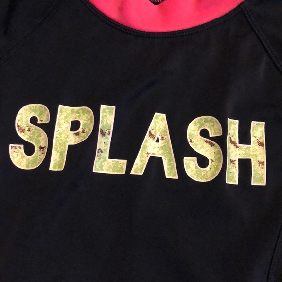 5/$25🖤 Girls swim shirt - Picture 2 of 5